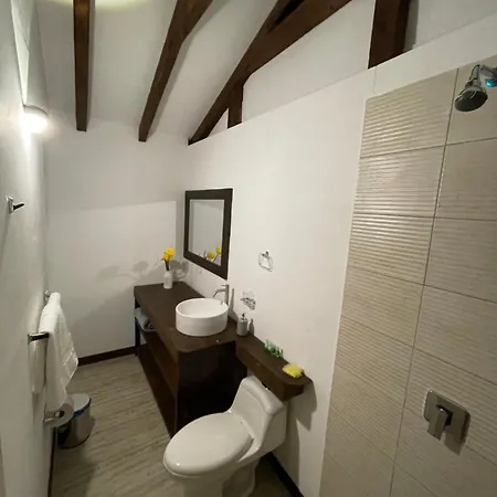 Cabanas Tahami Con Jacuzzi Cerca Al Aeropuerto Guarne Exterior photo